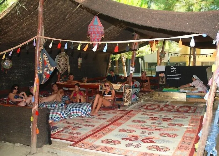 Hotel Flora Soğucak