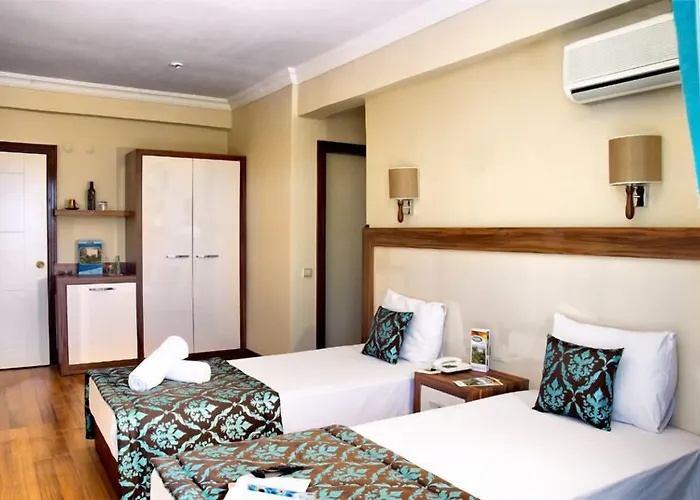 Hotel Flora Soğucak