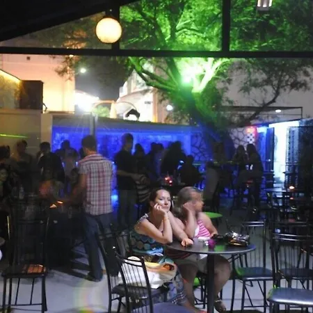 Flora Hotell Soğucak