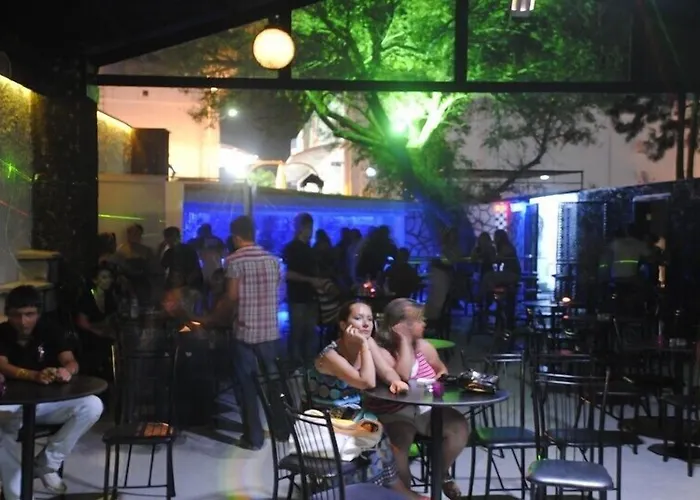 Flora Hotel Soğucak