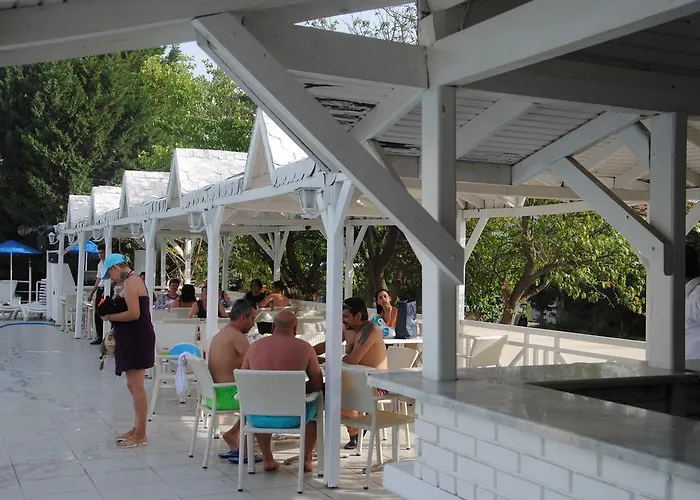 Hotel Flora Soğucak