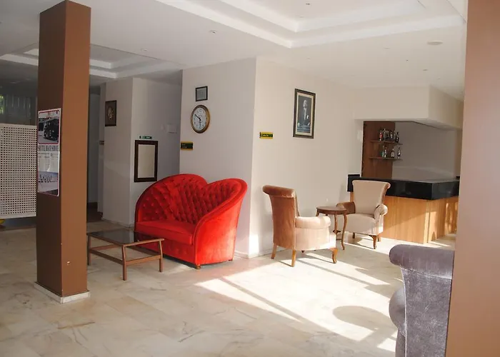 Hotel Flora Soğucak